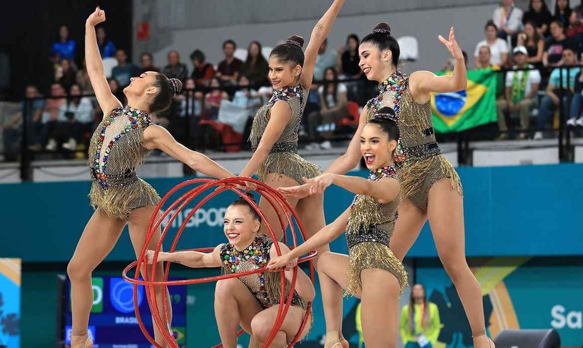 Ginástica rítmica do Brasil tem jornada dourada no Pan de Santiago