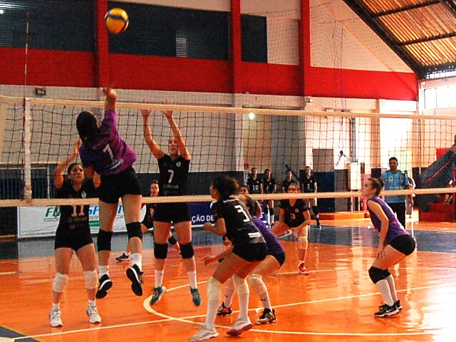 Estadual Sub 15 de Voleibol inicia nesta quinta com 31 equipes