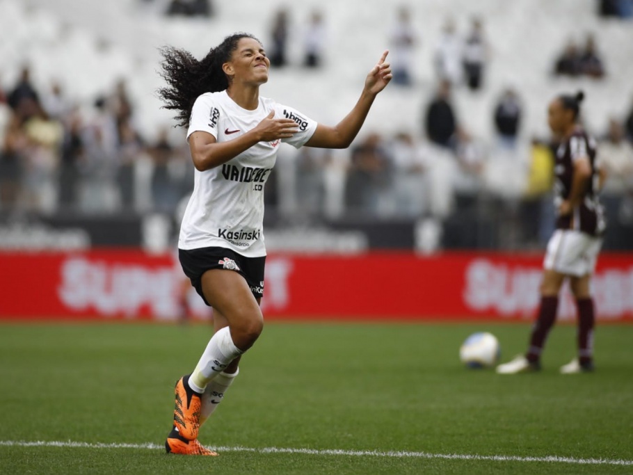 Corinthians enfrenta Cruzeiro na final da Supercopa Feminina 2024