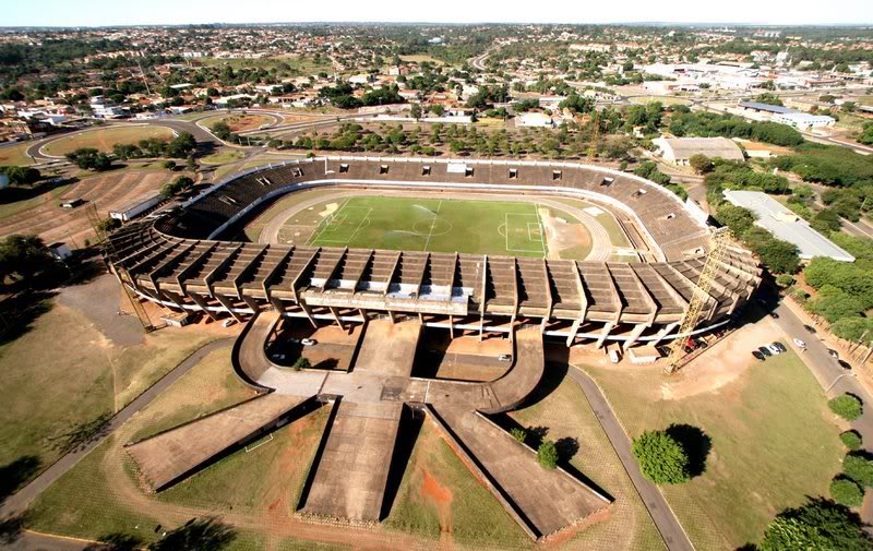 Governo de MS quer assumir ‘bomba’ do Estádio Morenão