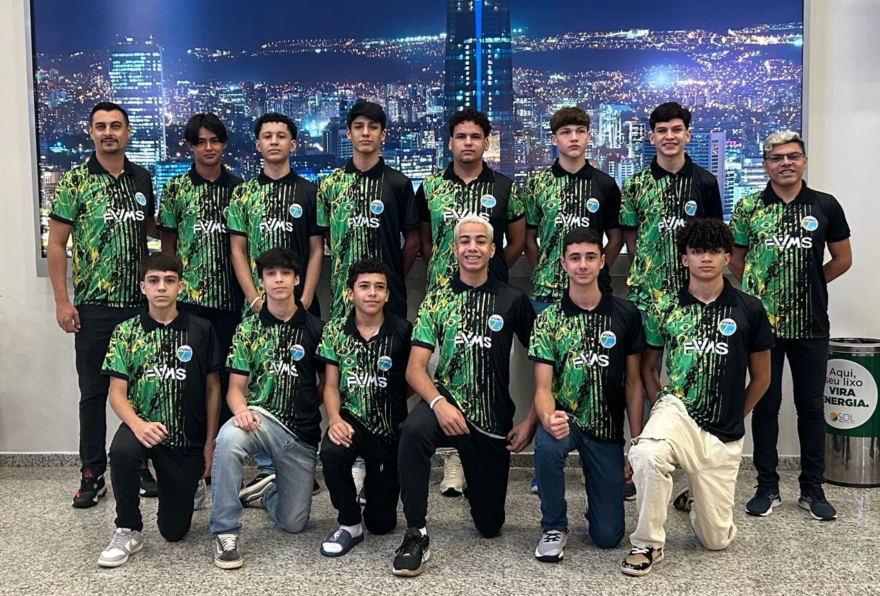 Seleção MS Sub 16 de Voleibol disputa Brasileiro em Maringá