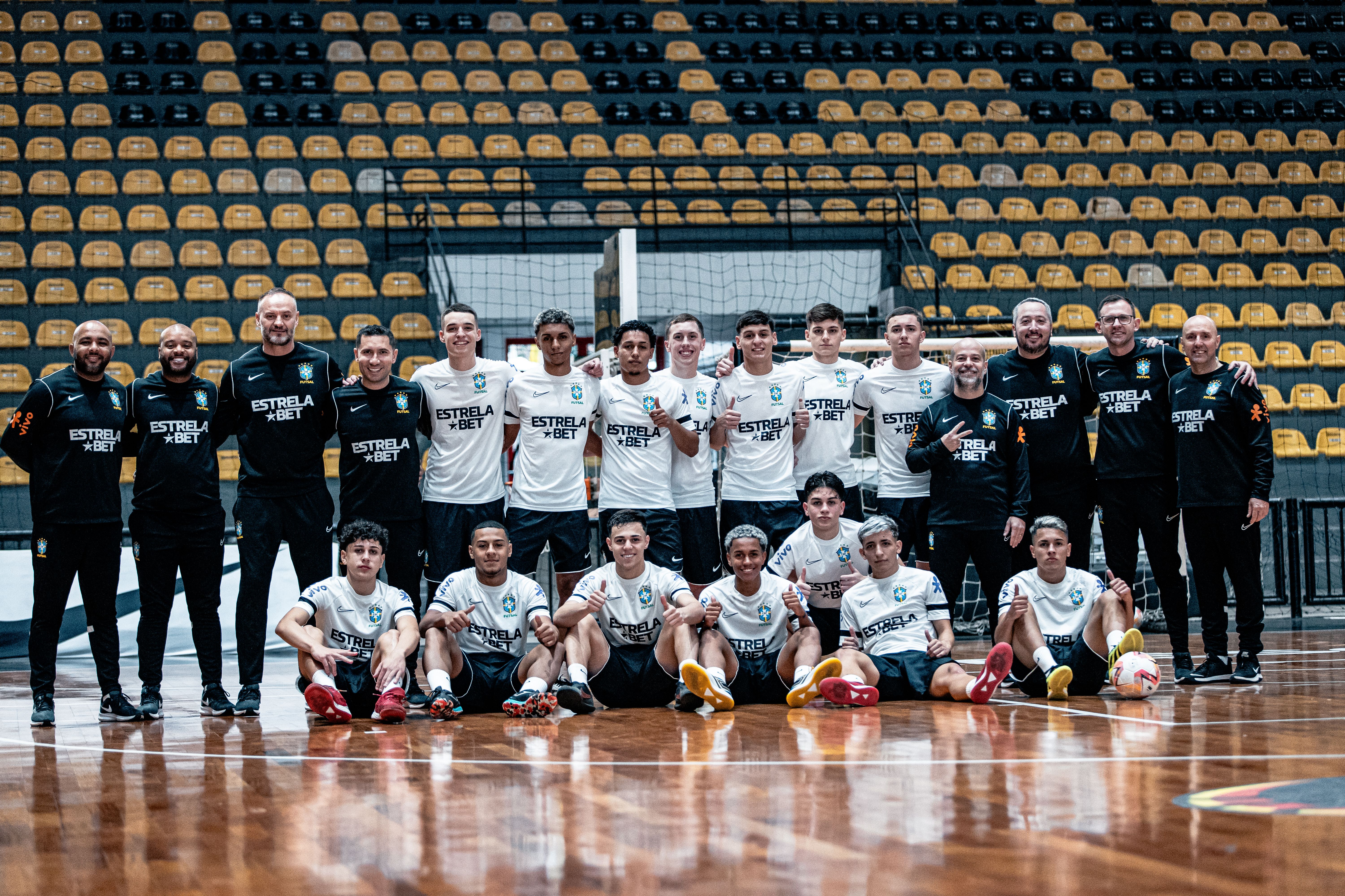Seleção Sub-17 se prepara para o Sul-Americano de Futsal