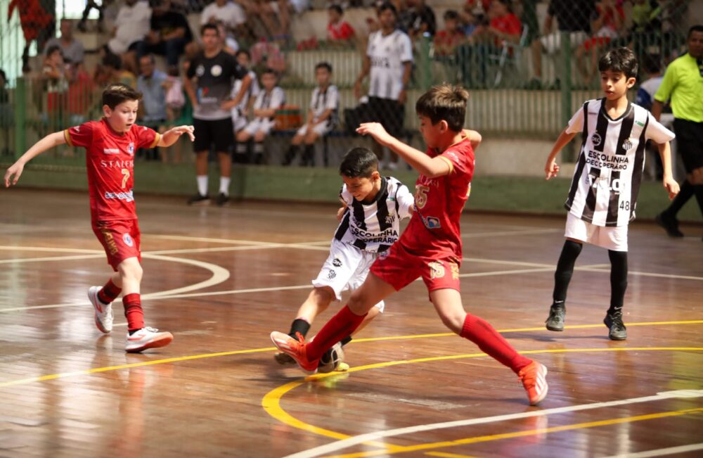 Copa Pelezinho marca rodada com média de 9,6 gols/partida