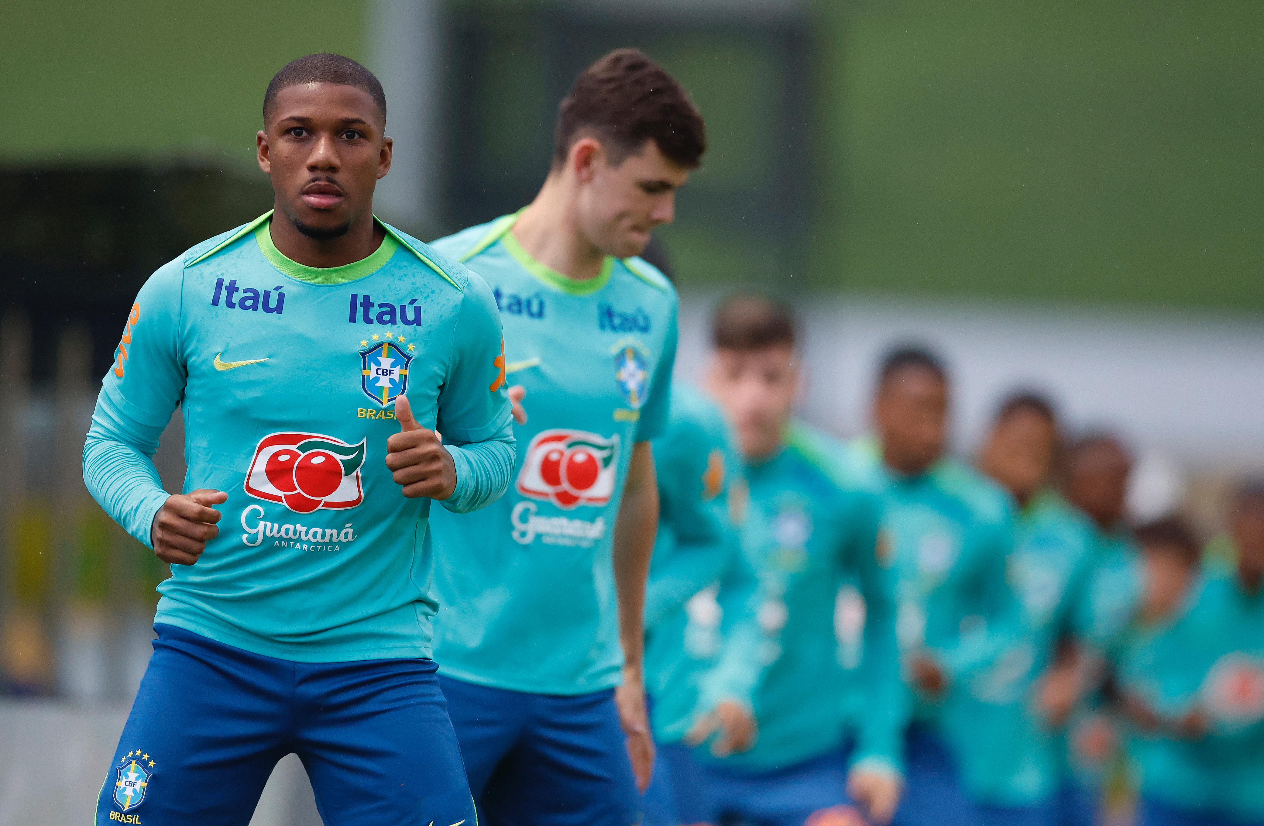 Seleção Brasileira realiza primeiro treinamento para o Sul-Americano Sub-20