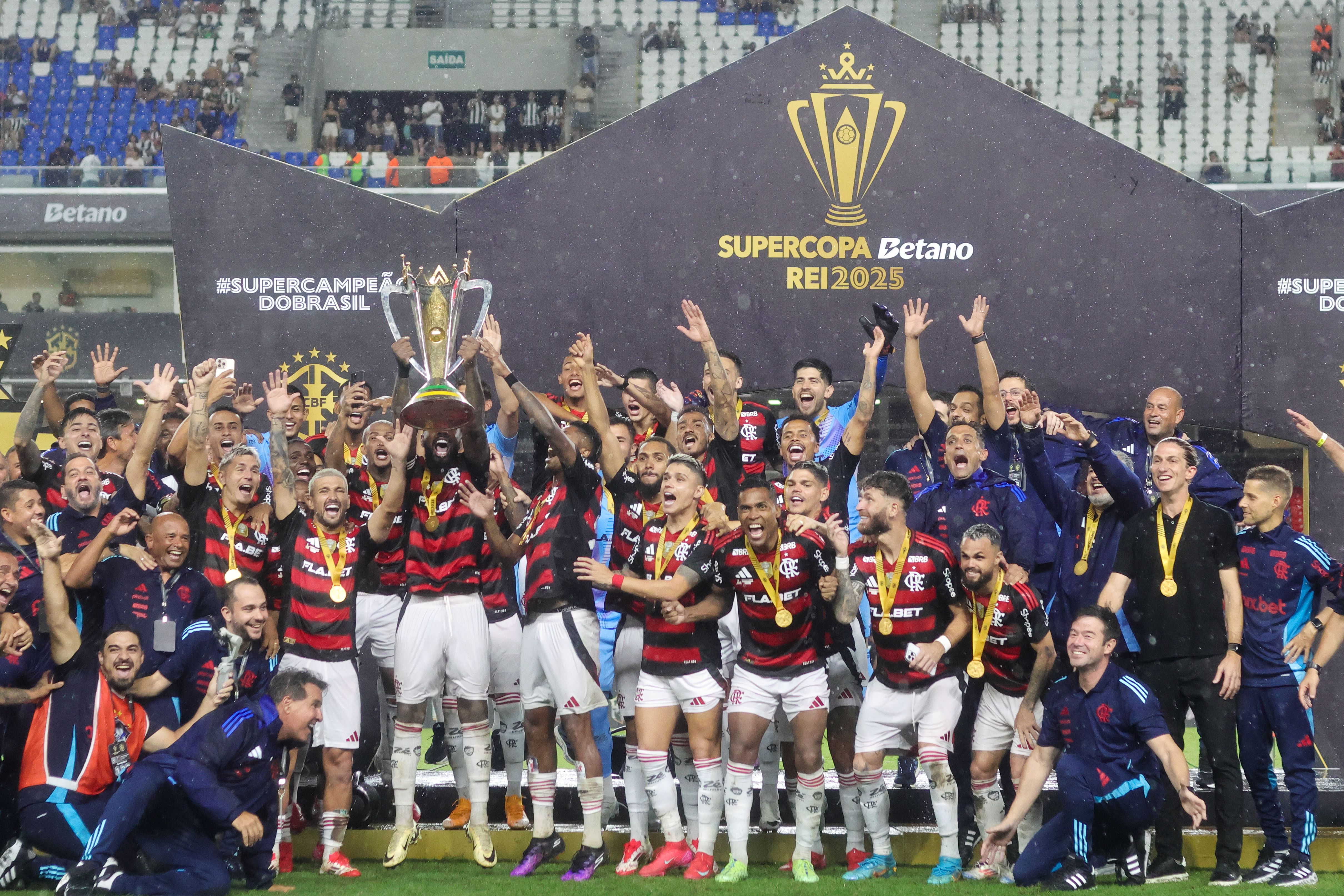 Supercopa Rei: estádio lotado, premiação recorde e Flamengo campeão