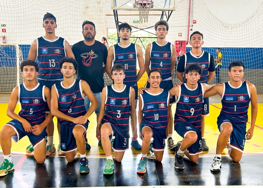 Equipe Sub-17 de Basquete de TL conquista a 1ª Copa Bolsão