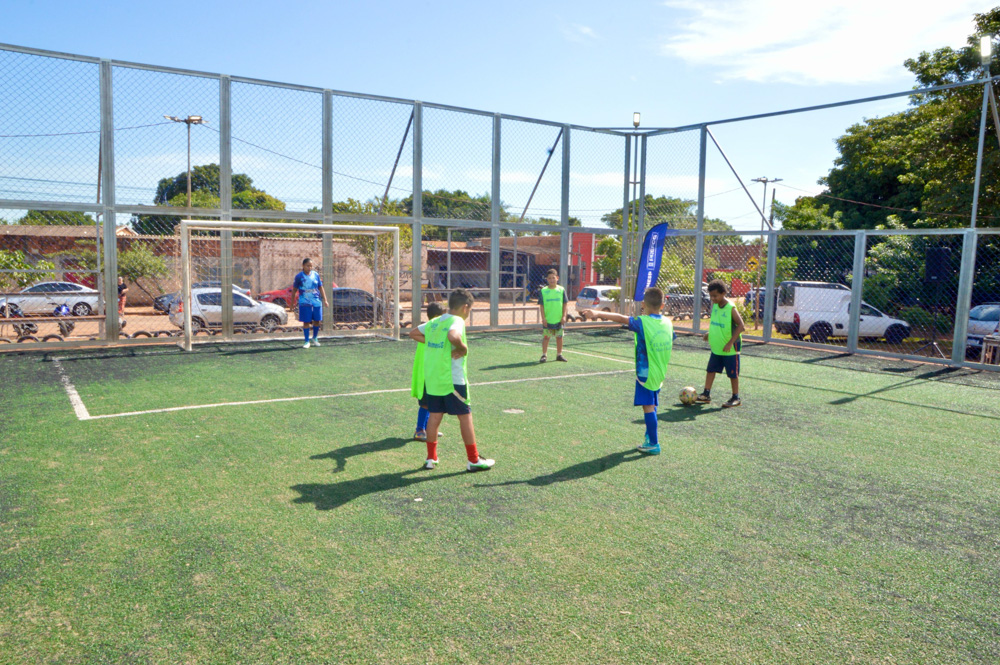 Prefeitura inaugura arena esportiva no Jardim Itamaracá