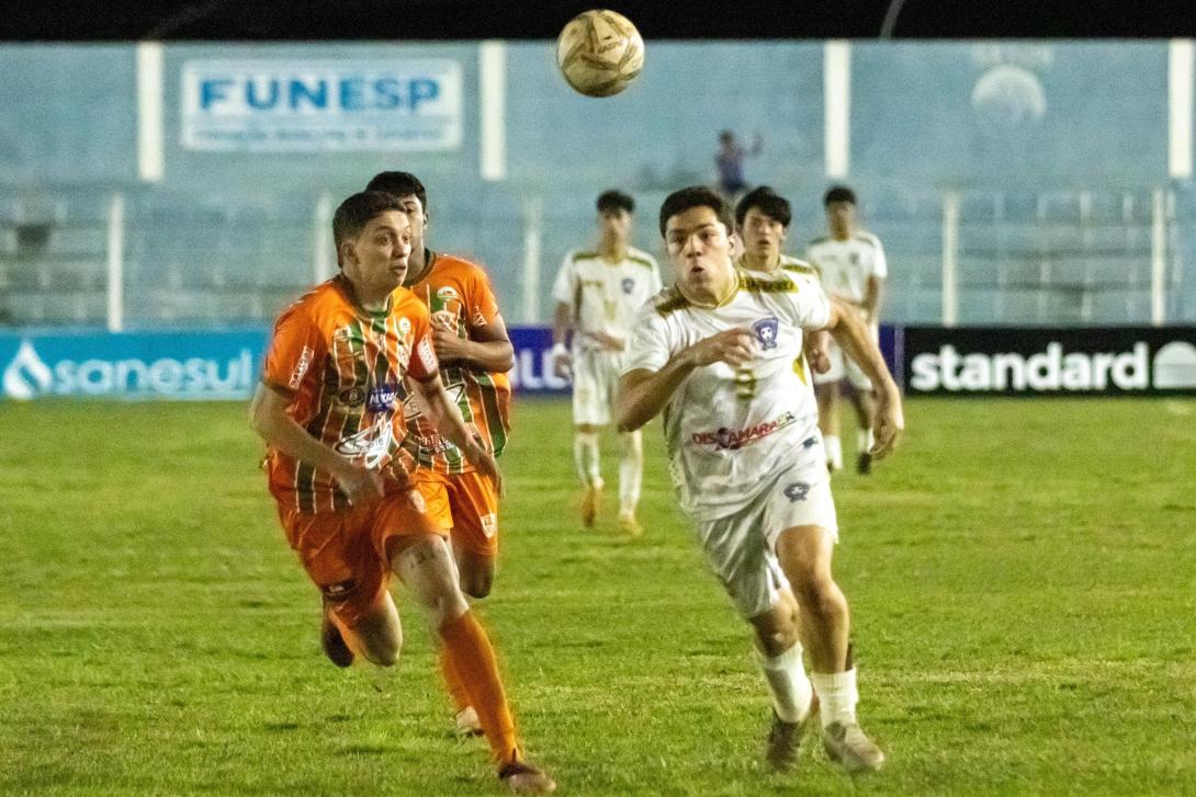 Grêmio Santo Antônio e Naviraiense empatam primeiro jogo da decisão do Estadual Sub-20