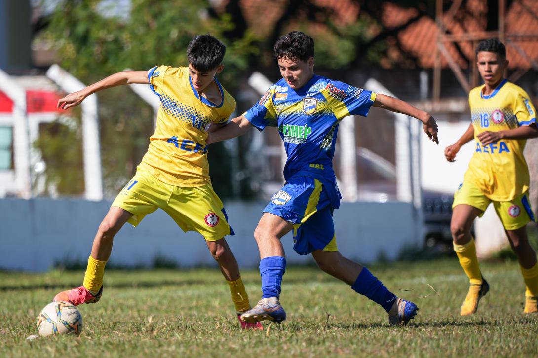 Fase semifinal do Estadual Sub-15 começa com dois jogos em Dourados