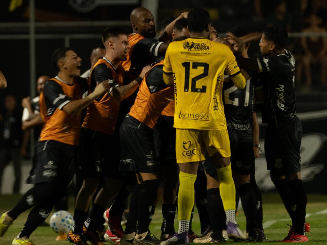 Operário vence ASA e avança para terceir...