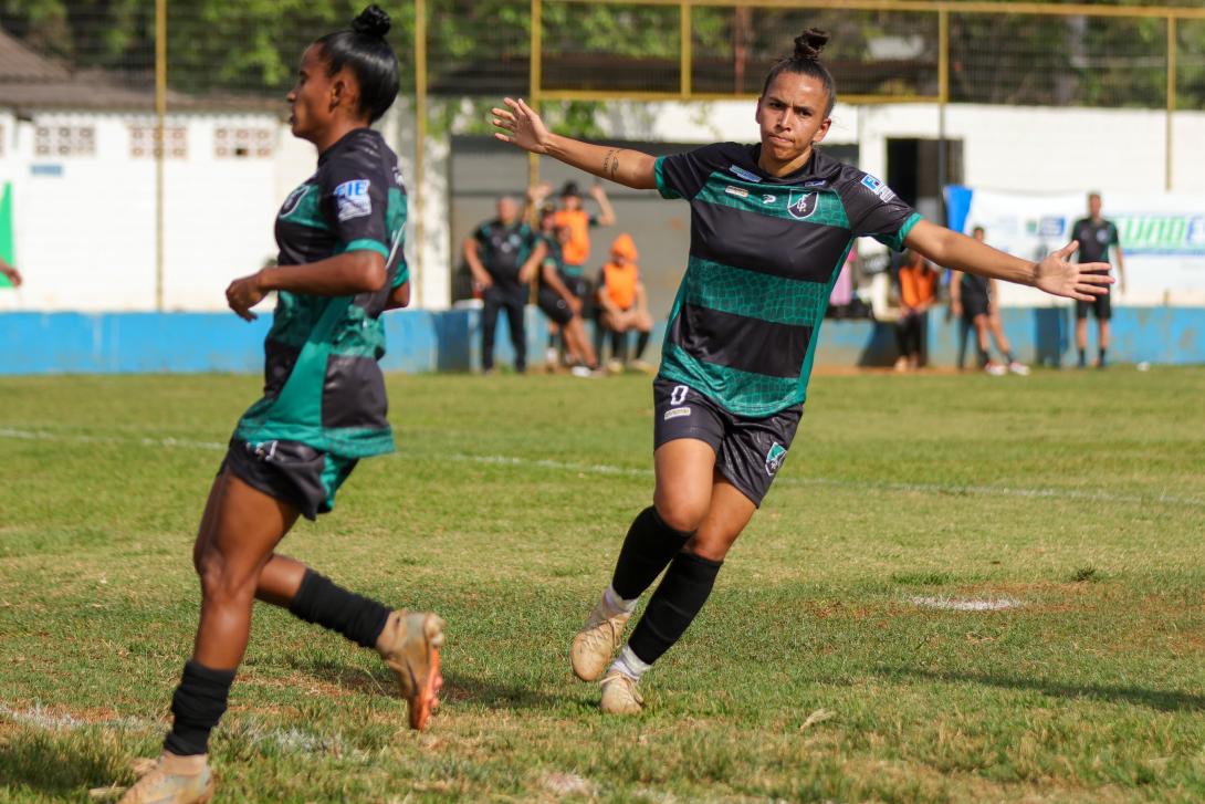 FC Pantanal recebe o Creespom neste domi...