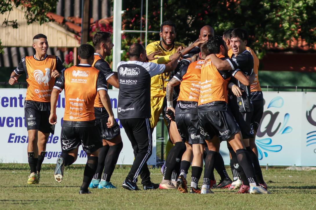 Operário vence Bataguassu e fica mais pe...