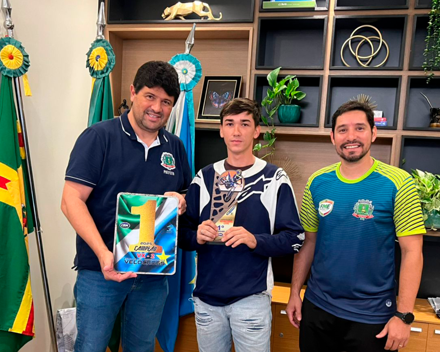 Com apoio do Auxílio Representação, Murilo Ravel vence campeonato estadual de motocross