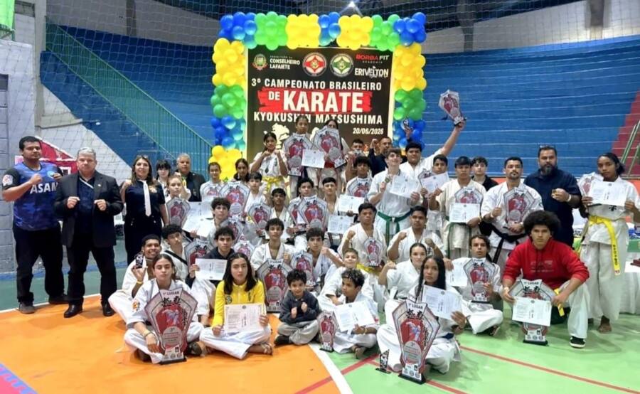 Atletas de Ribas do Rio Pardo conquistam destaque nacional no Campeonato Brasileiro de Karatê