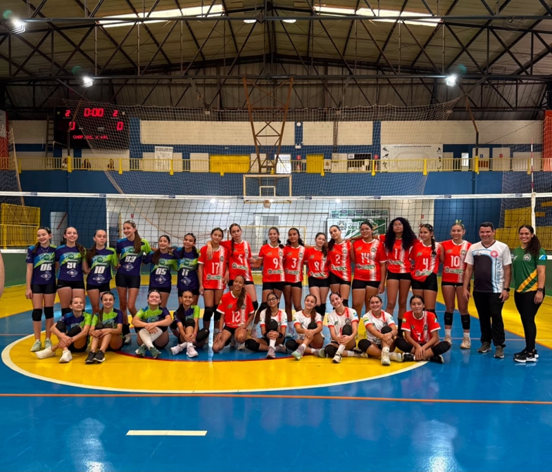 Vôlei promove amistoso preparatório entr...