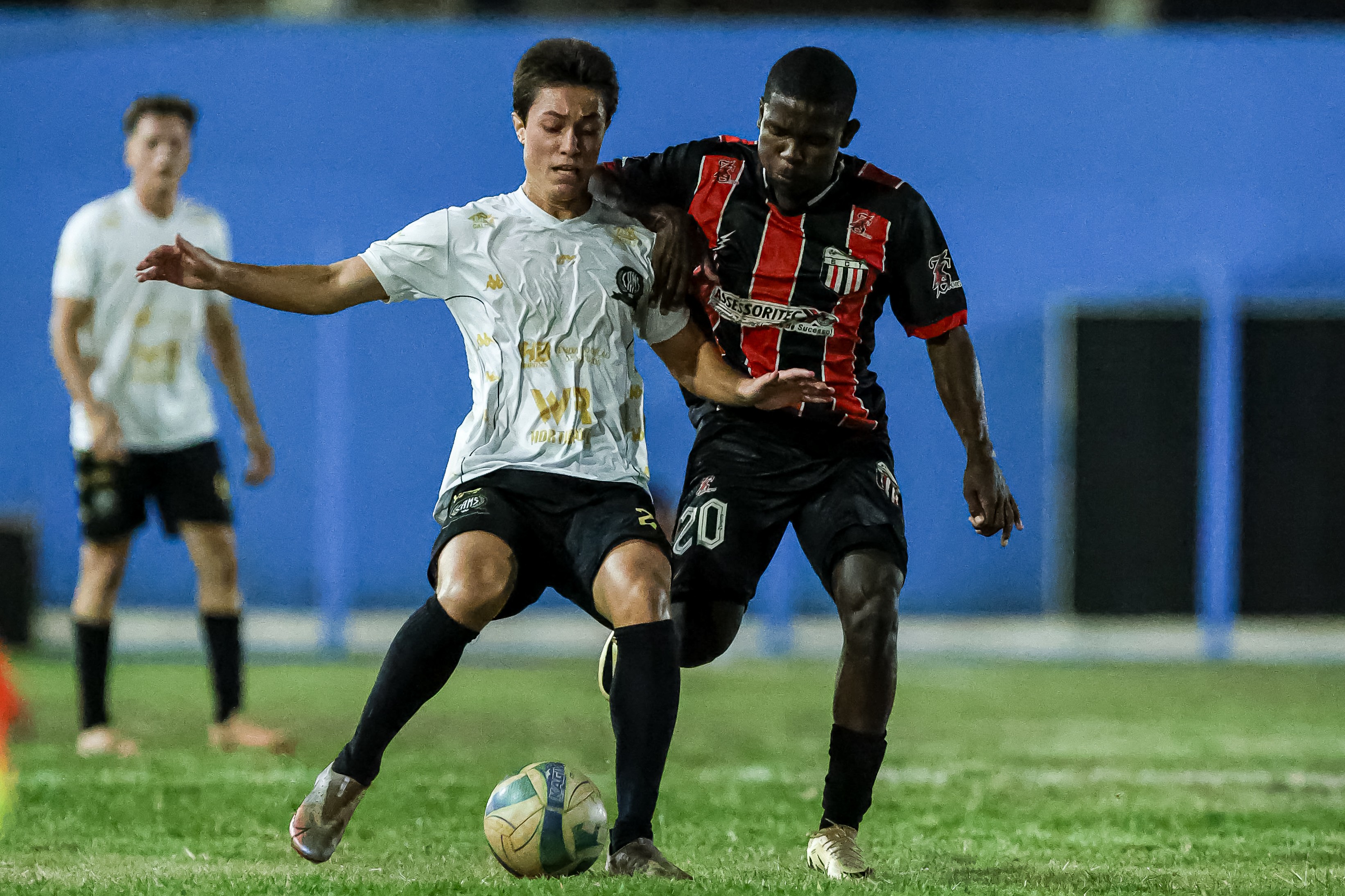 FC Pantanal goleia GSA e assume lideranç...